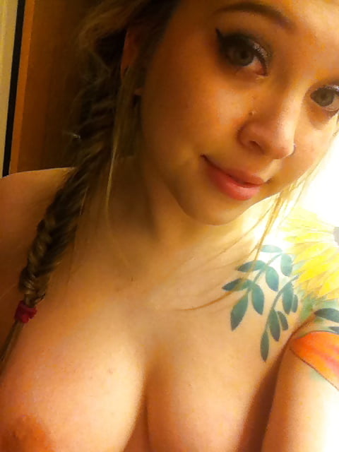 Chubby Instagram Teen Slut porn pictures