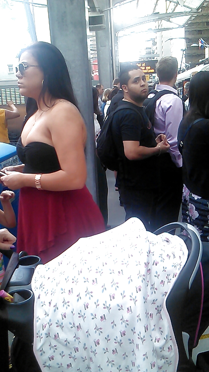 Voyeur - Another good day on transit porn pictures