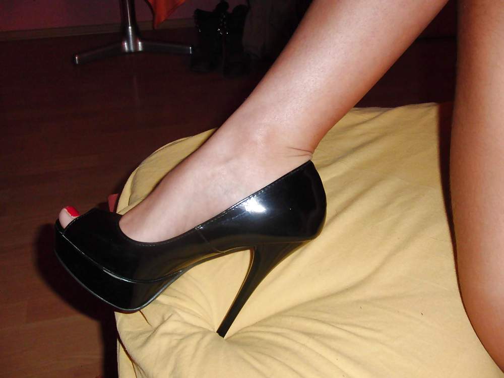 Black Heels & Cock porn pictures