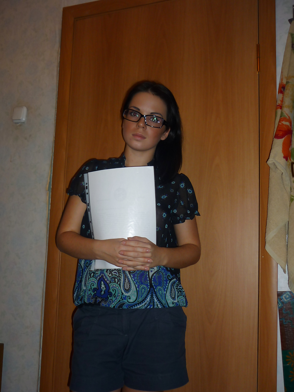 lovely brunette porn pictures