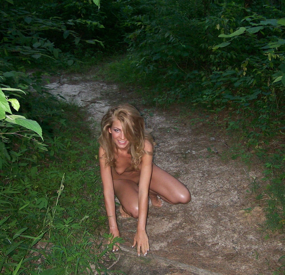 Naked in nature 31 - 127 Photos 