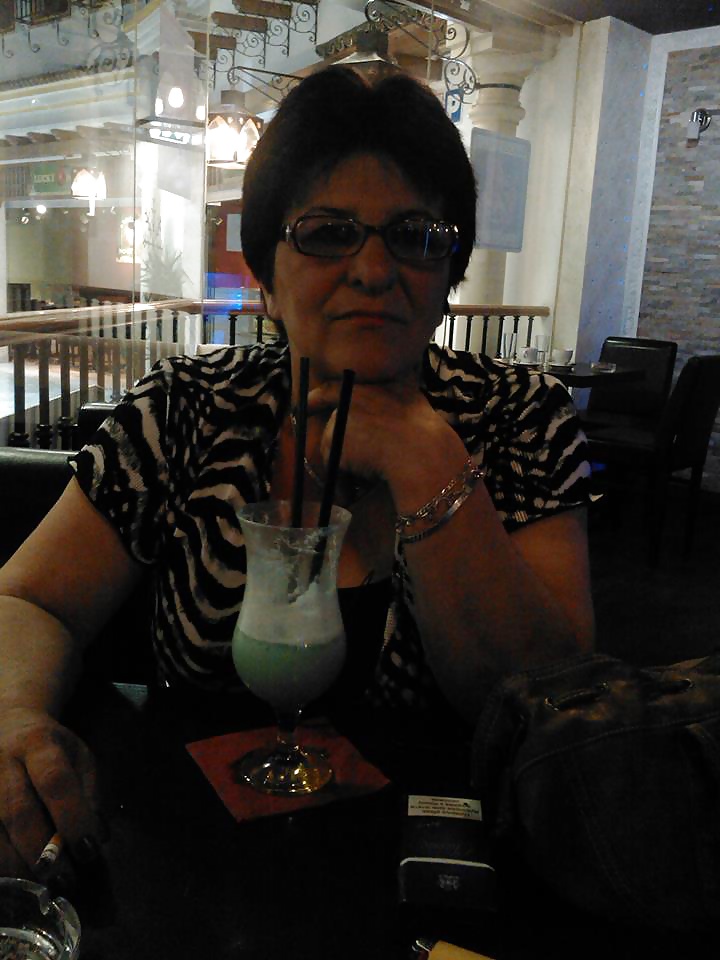 SISATA BABA JOVANKA porn pictures