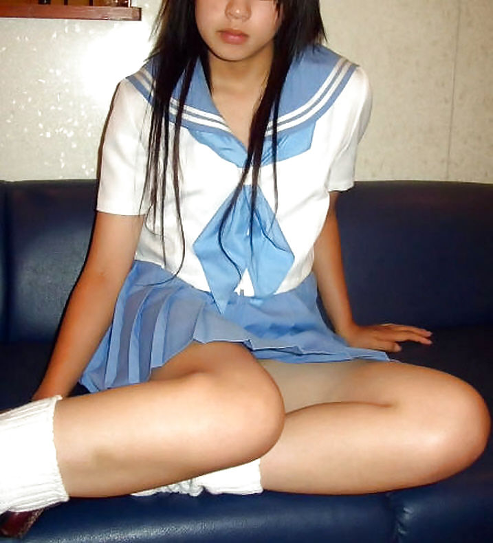 The Beauty of Amateur Japanese Teens 4 porn pictures