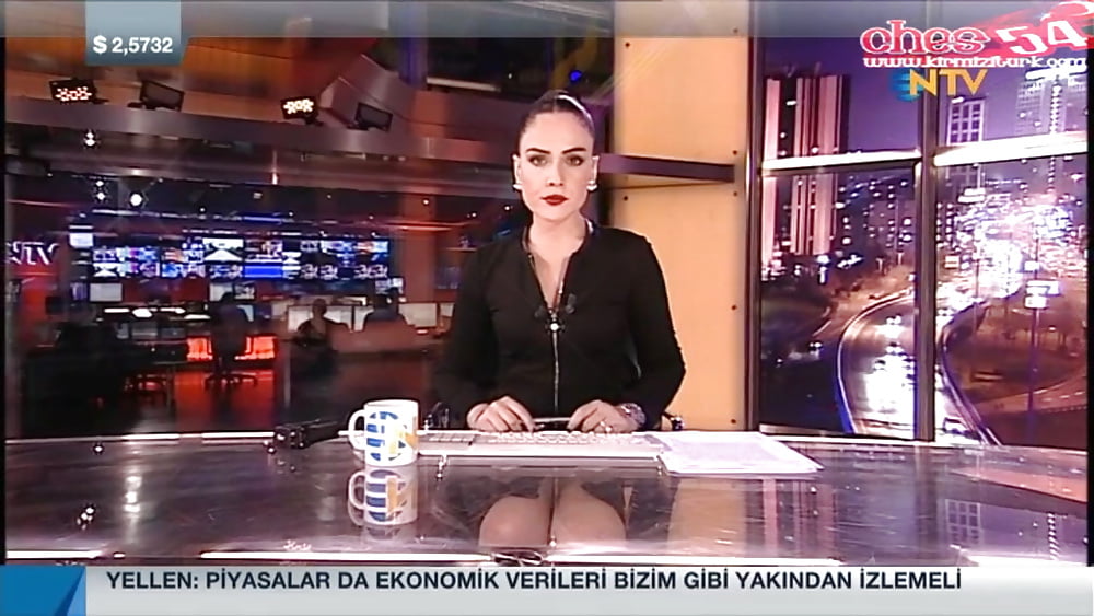 Turkish Teen Upskirt porn pictures