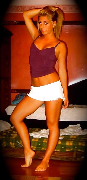 Blonde Teens porn pictures