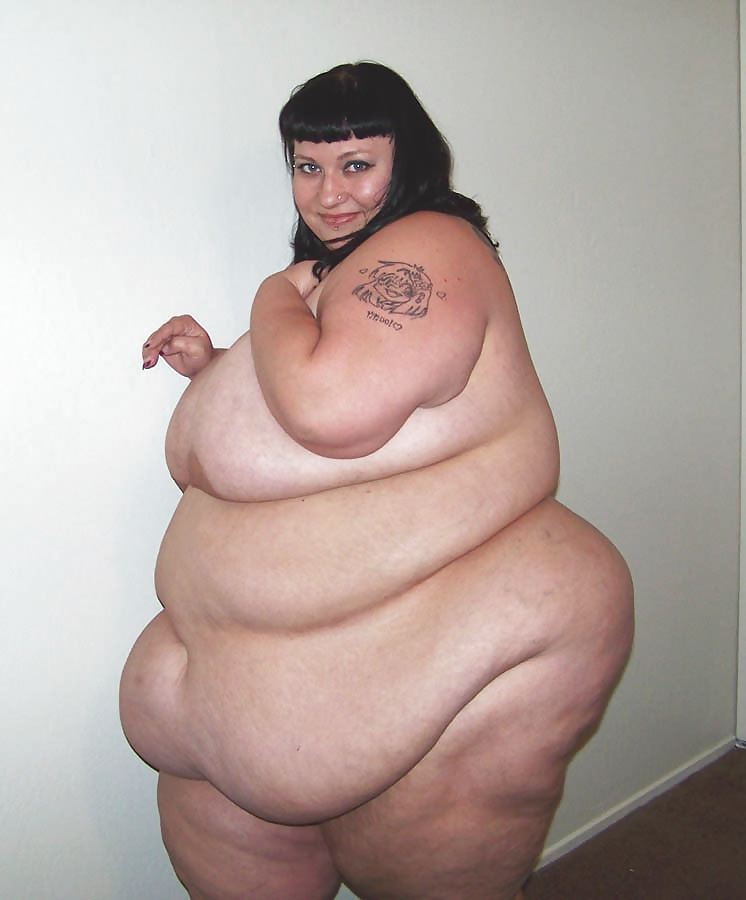 White Super Size Ssbbw Huge Belly 12 16 Pic