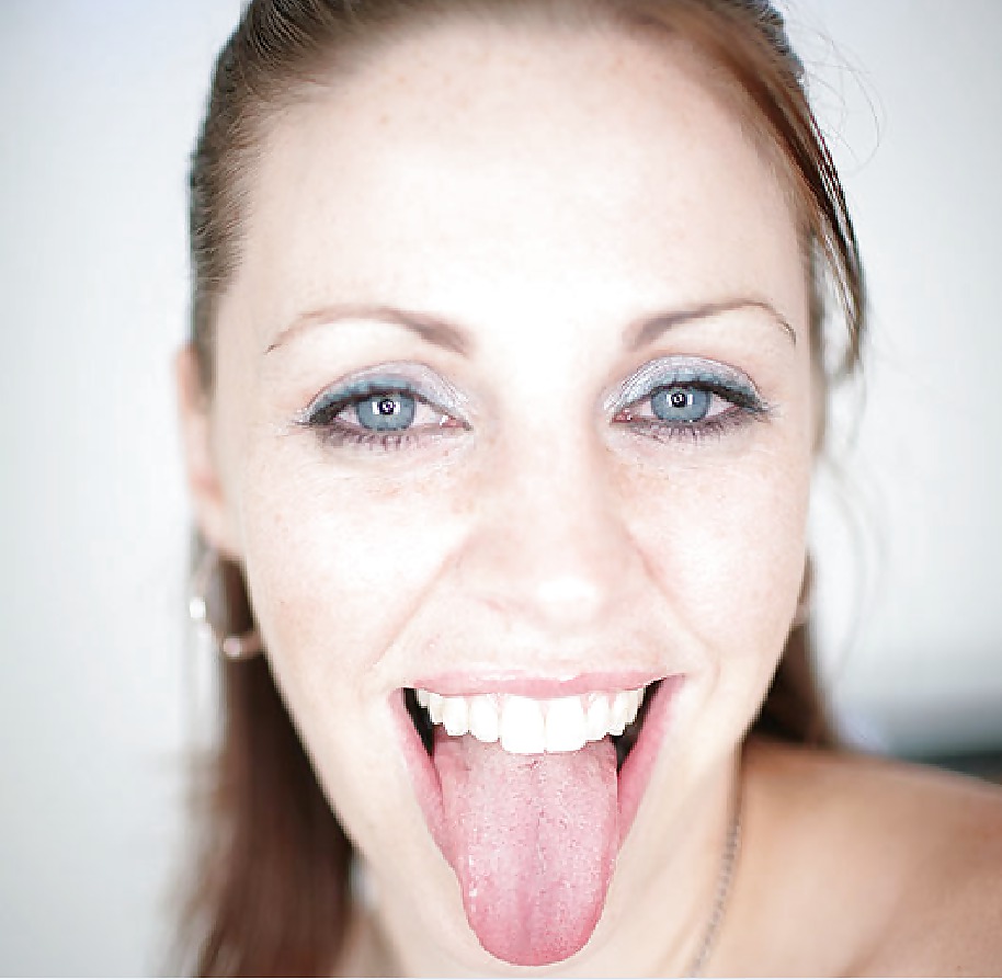 more hot tongues porn pictures
