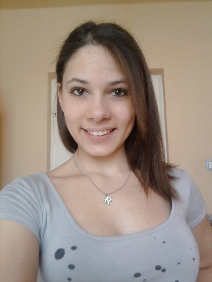 Various amateur sluts porn pictures