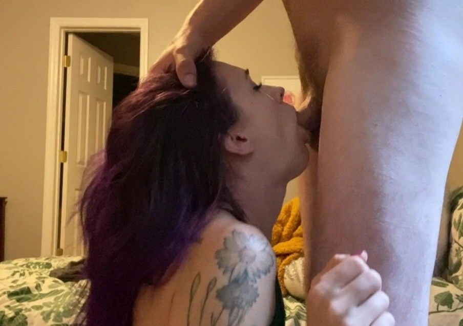 Purple Haired Slut Lauren - 41 Photos 