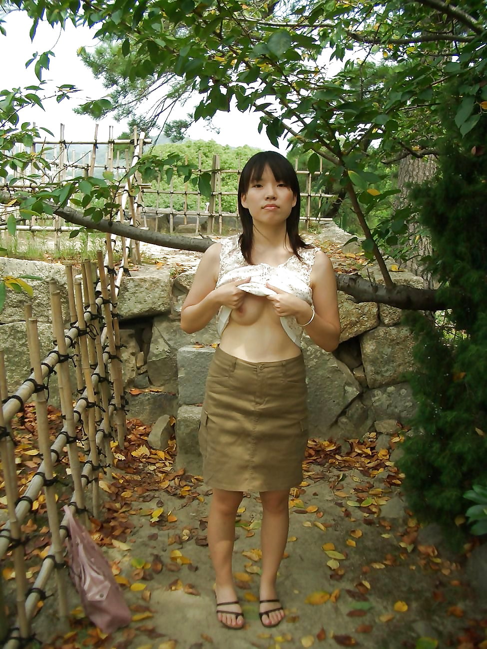 Japanese amateur outdoor 165 porn pictures