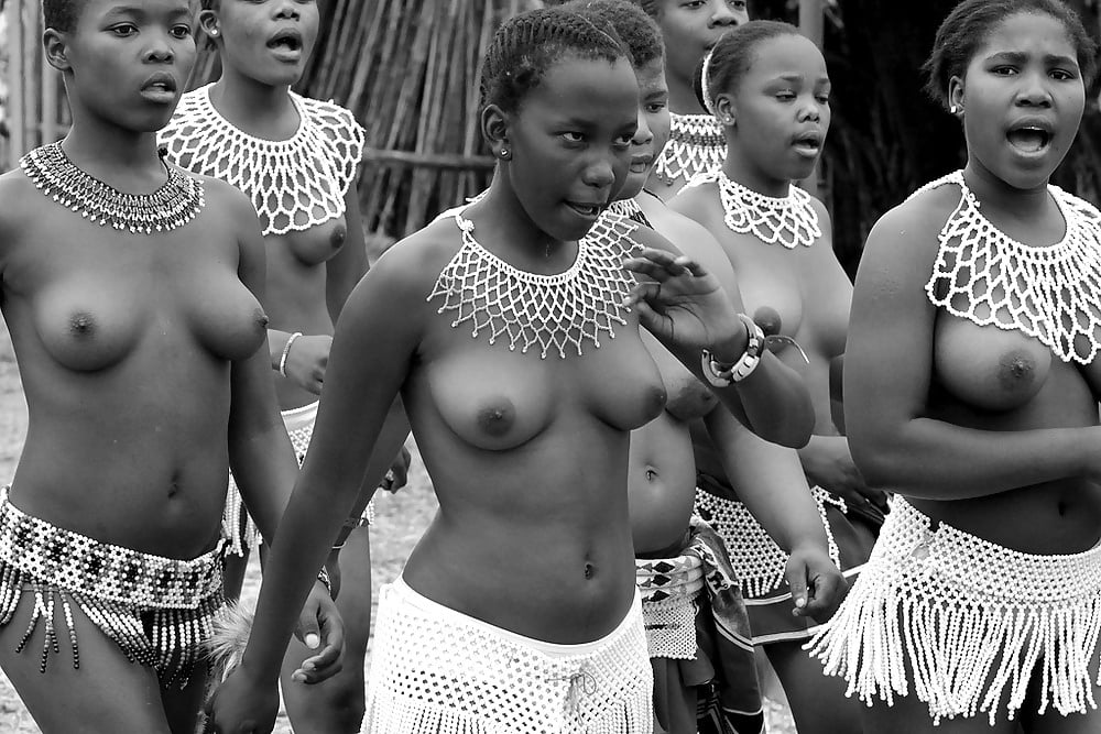 Zulu reed dance girls