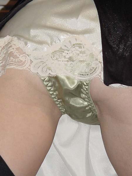 Wife in satin 4 - 102 Photos 