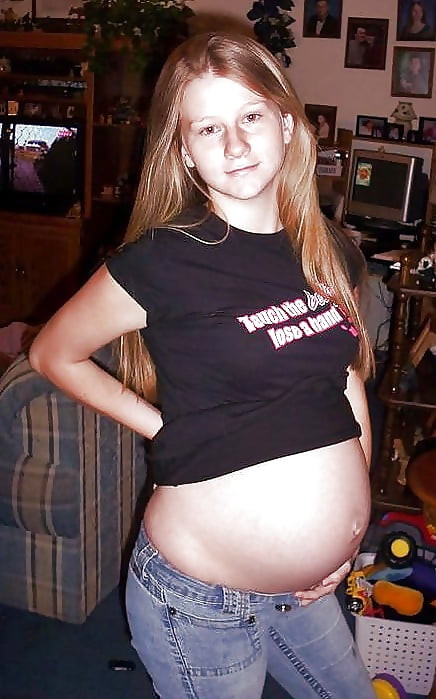 Pregnant Teen Babes porn pictures