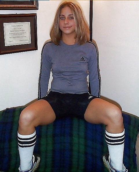 Hamster-Girls 2 porn pictures