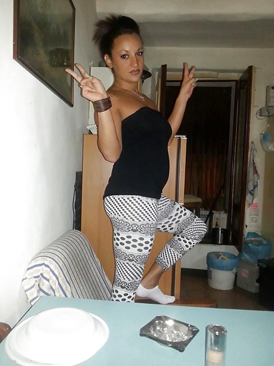 Amatoriale Troie Amateur Bitch porn pictures