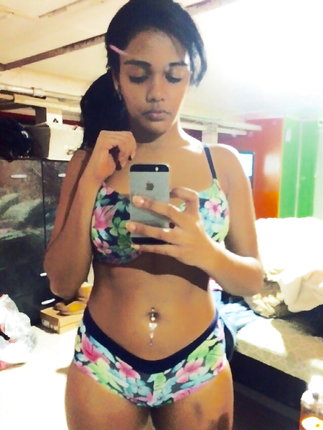 Latina 4 porn pictures