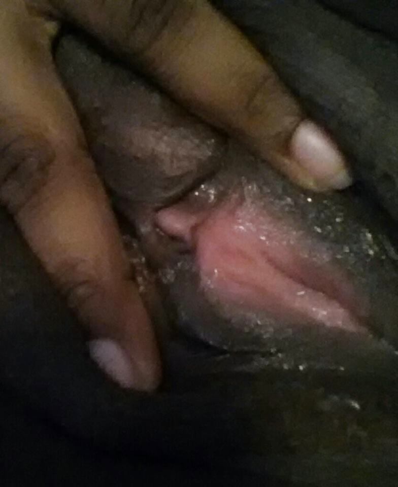 Amateur Black Girlfriend porn pictures