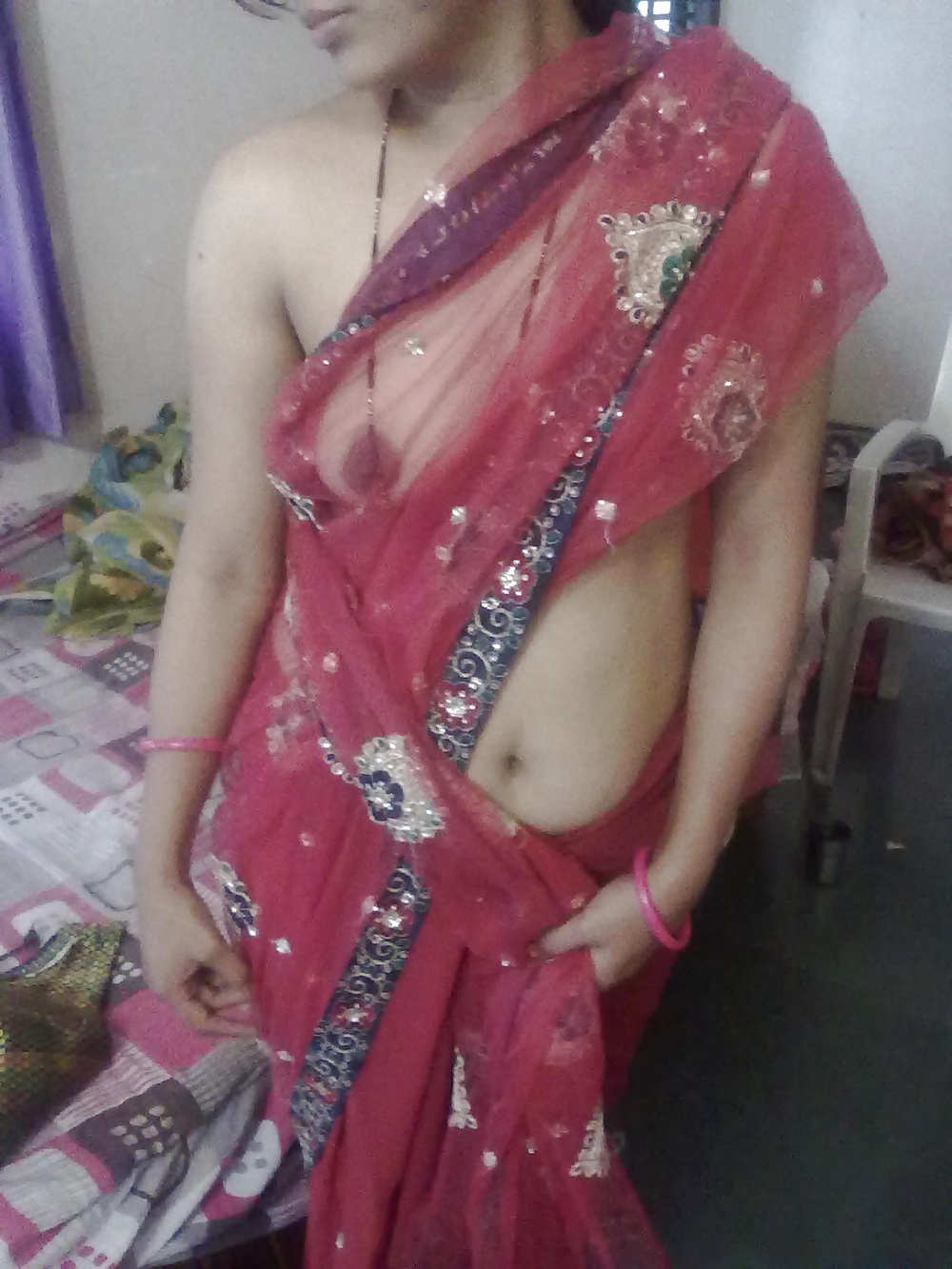 Cute Indian Aunty 9 porn pictures