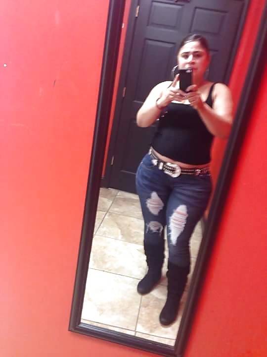 Gordibuena del facebook (araceli) porn pictures