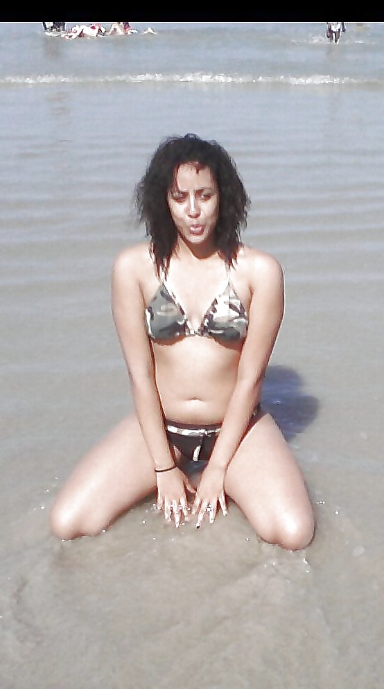 784. Kelly M porn pictures