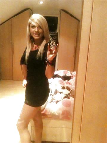 lilSocial Network Tramps & Heart Breakers porn pictures