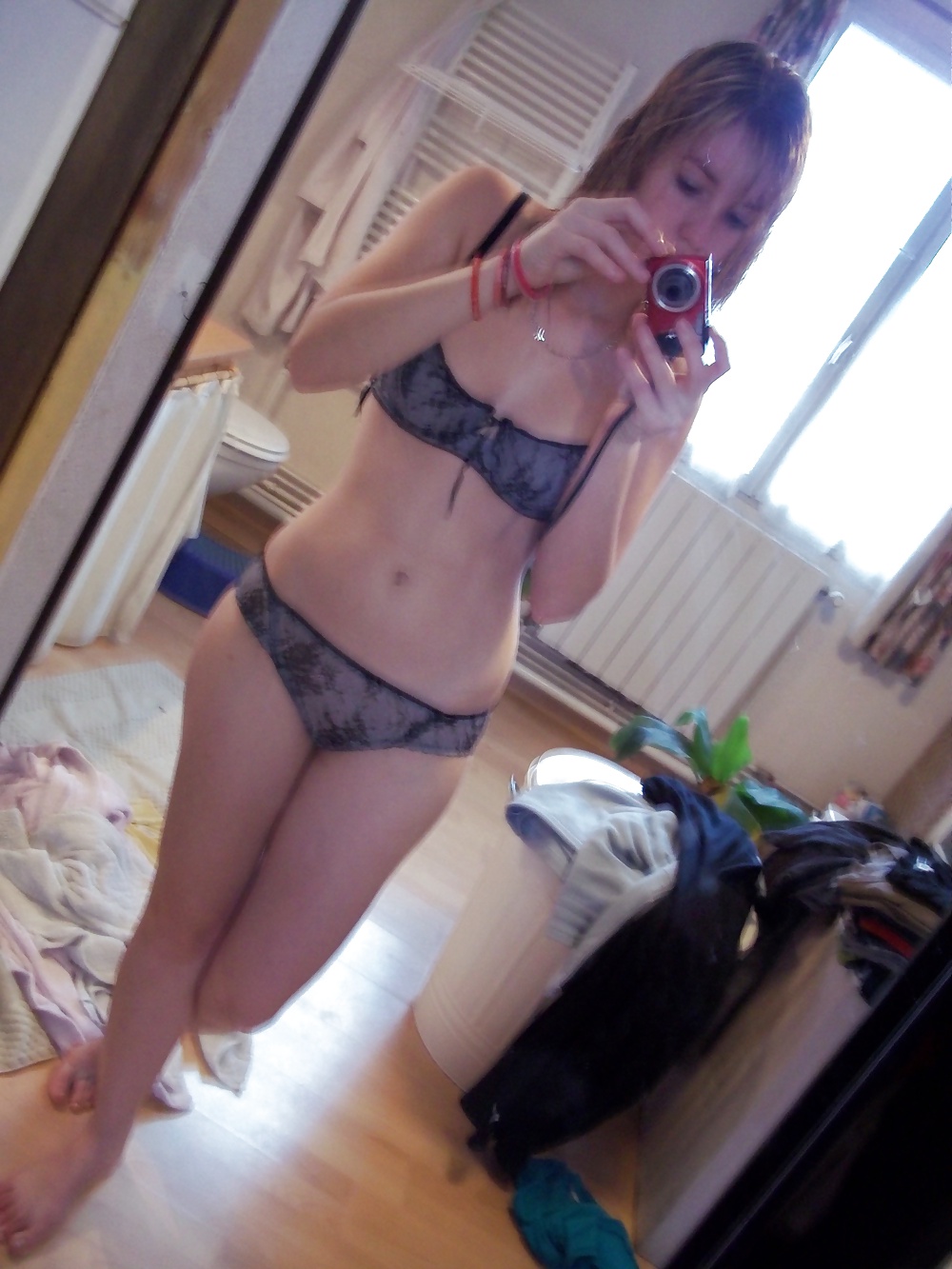 German Selfshot Teen porn pictures