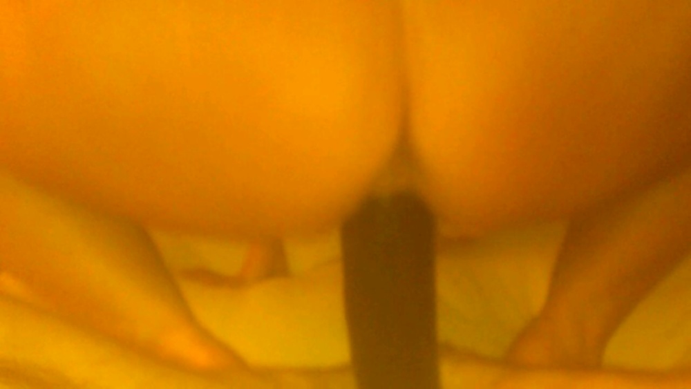 my sexy bbw wife fucking her huge dildo porn pictures