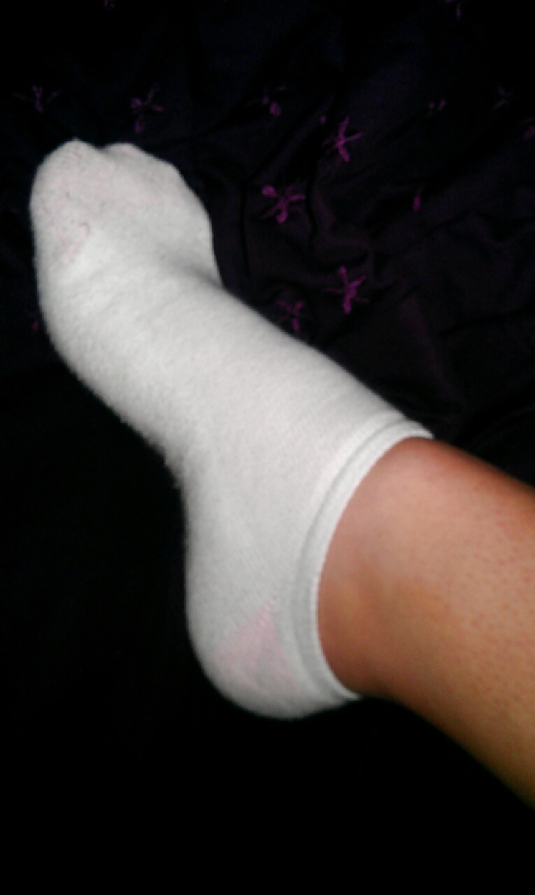 EMILY'S STINKY WHITE ANKLE SOCKS porn pictures