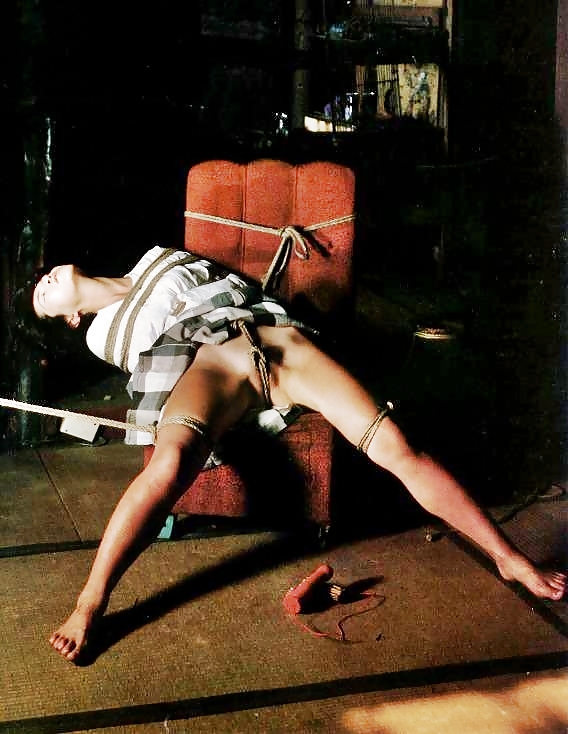Still more bondage stuff. porn pictures