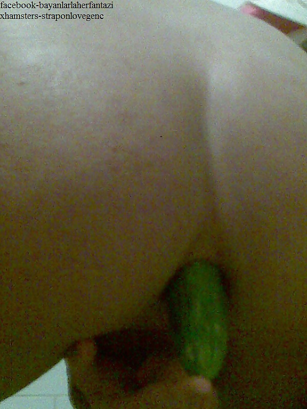 mee 3 :) benn 3 :) porn pictures