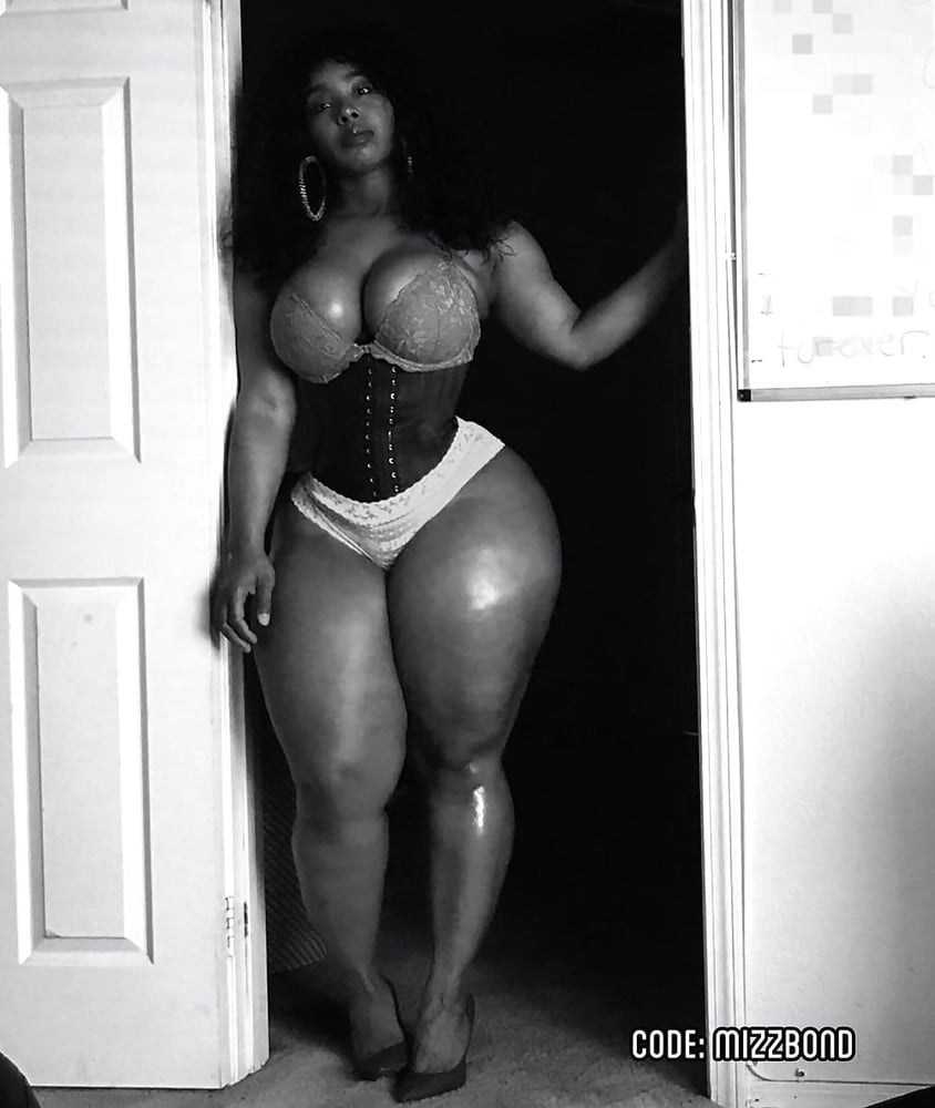 черные женщины с огромными жопами фото 105