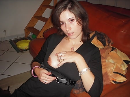 Amateur French Milf Exposed