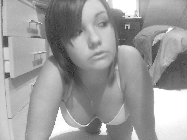 hottie black and white self pics porn pictures