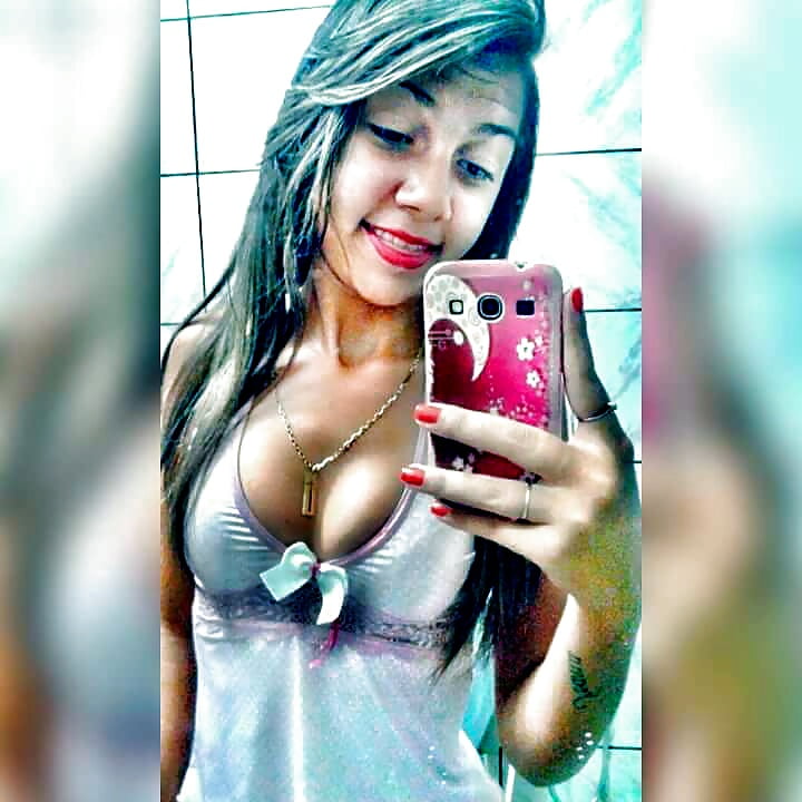 latinas joven babes cleavage big tits porn pictures