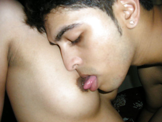 Indian Teen Couple porn pictures