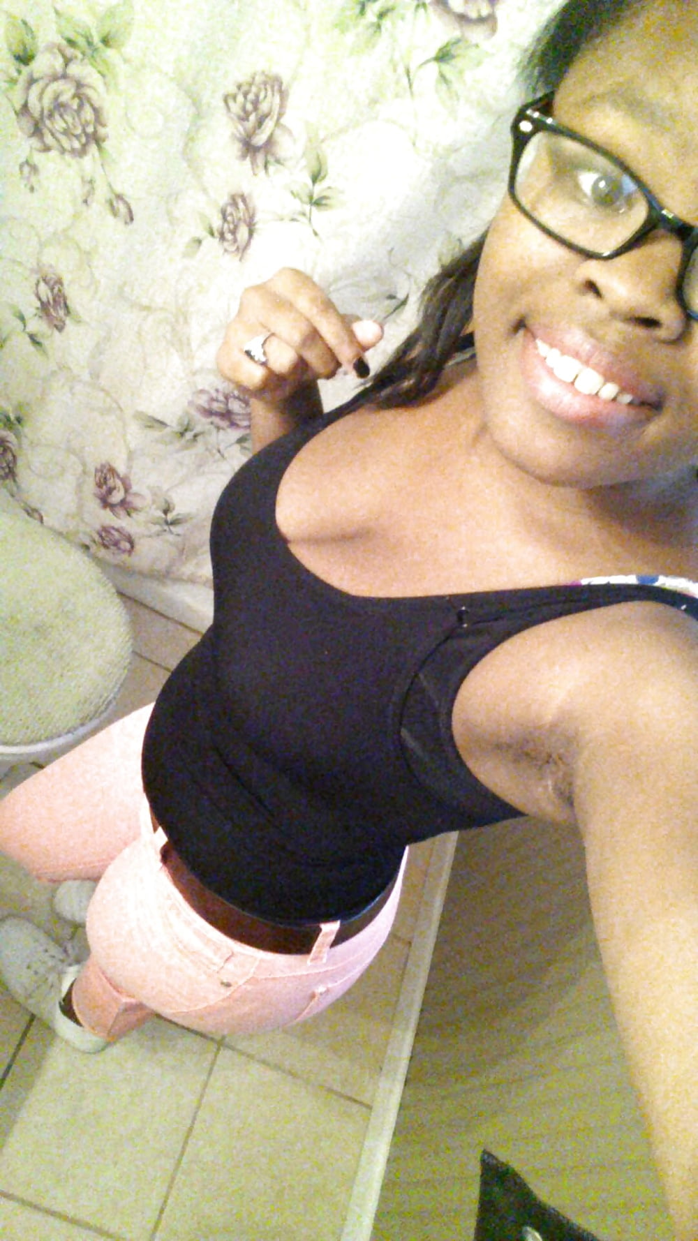 sexy ebony girl selfie 08 porn pictures
