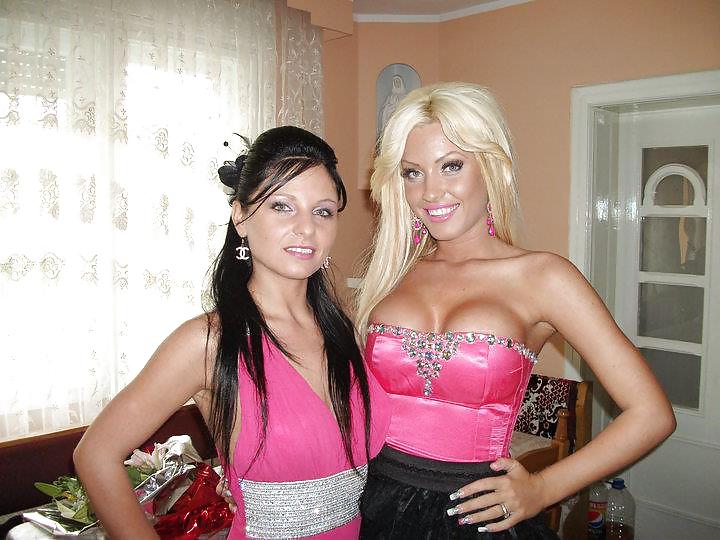 Bloond Serbian Slut..... porn pictures