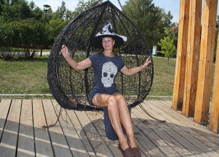 hanging chair         