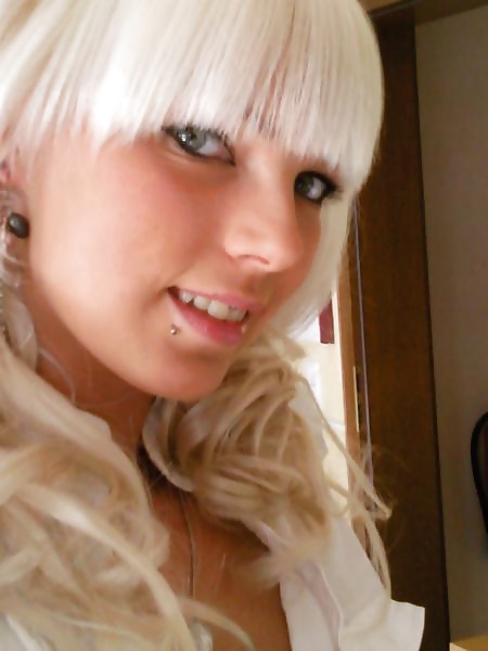 beautiful girls who needs a real BBC porn pictures