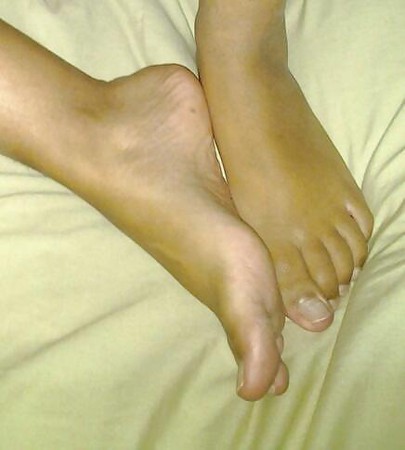 her sexy feet 2
