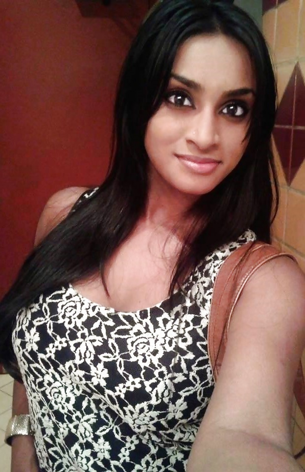 Indian Beauties #10 porn pictures