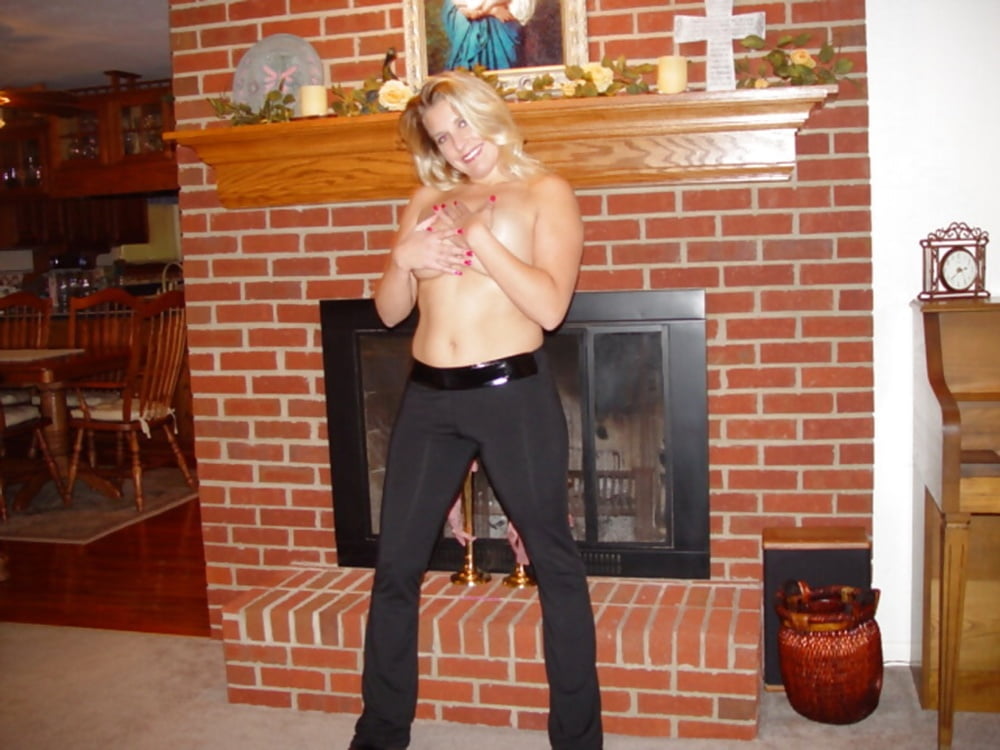 Amateur wife Gloria Texas- 68 Photos 