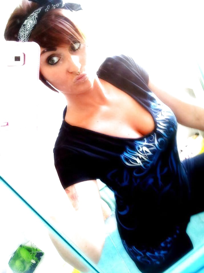 German FB sluts voting #4 - pls vote and comment porn pictures