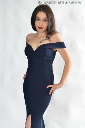 photo shooting with turkish born jasmin in an evening dress         