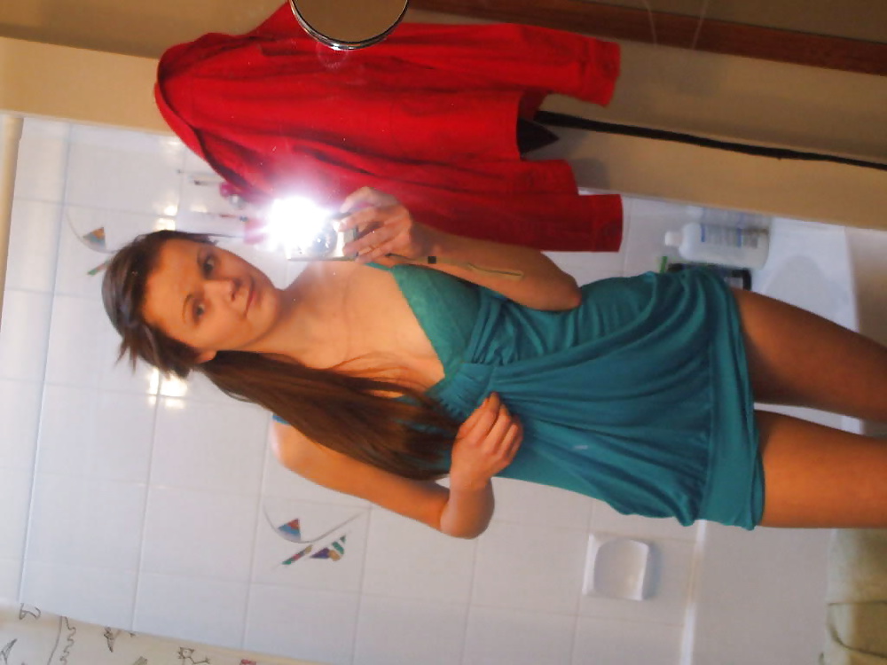 Amateur Selfies 4 porn pictures