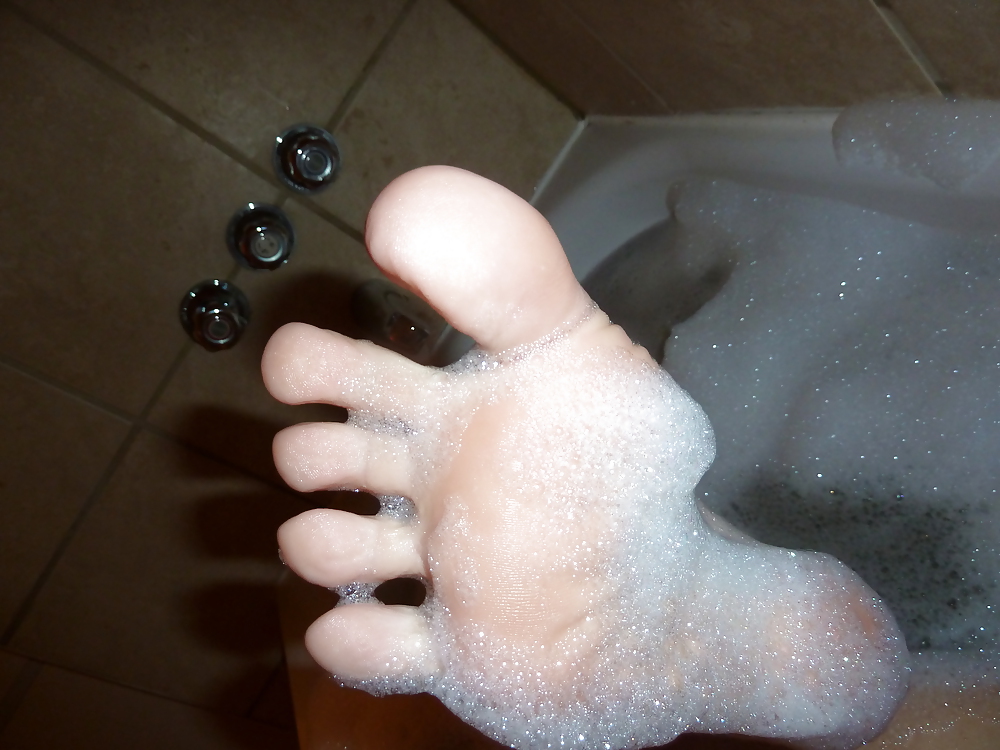 feet porn pictures