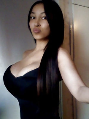 Webtastic Special: Shopped or not ... 18 porn pictures