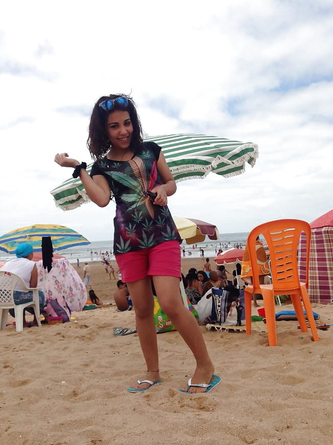 Arabian Beauty porn pictures