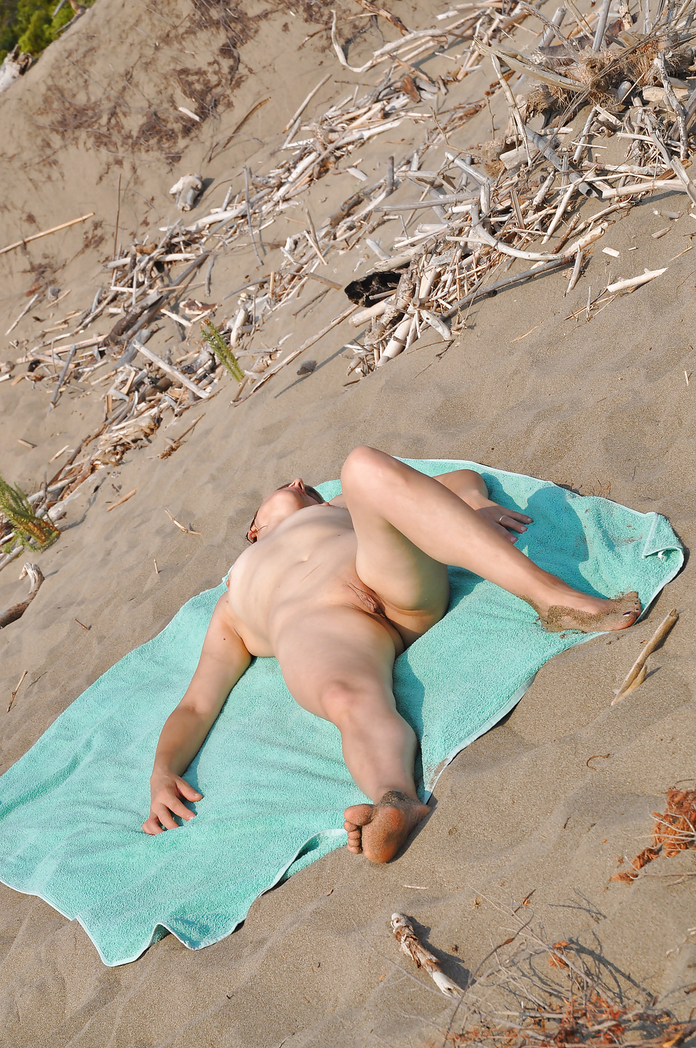 THERESA. porn pictures