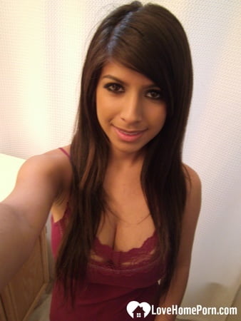 do my sexy curves make you hard         